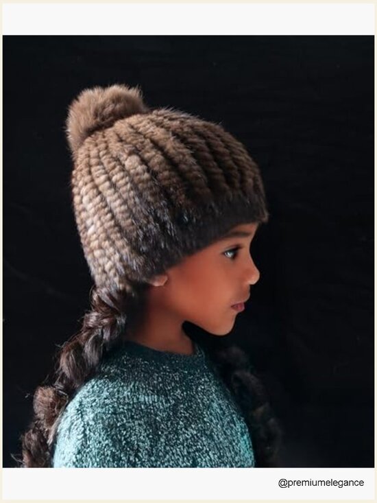 Luxury Winter Set - Lambskin Leather Gloves with Fox Fur Cuffs & Knitted Beanie main image 6